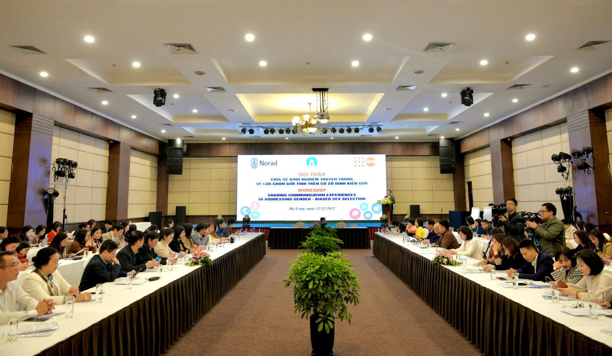 Hội thảo chia sẻ kinh nghiệm truyền thông về giải quyết vấn đề lựa chọn giới tính khi sinh trên cơ sở định kiến giới.