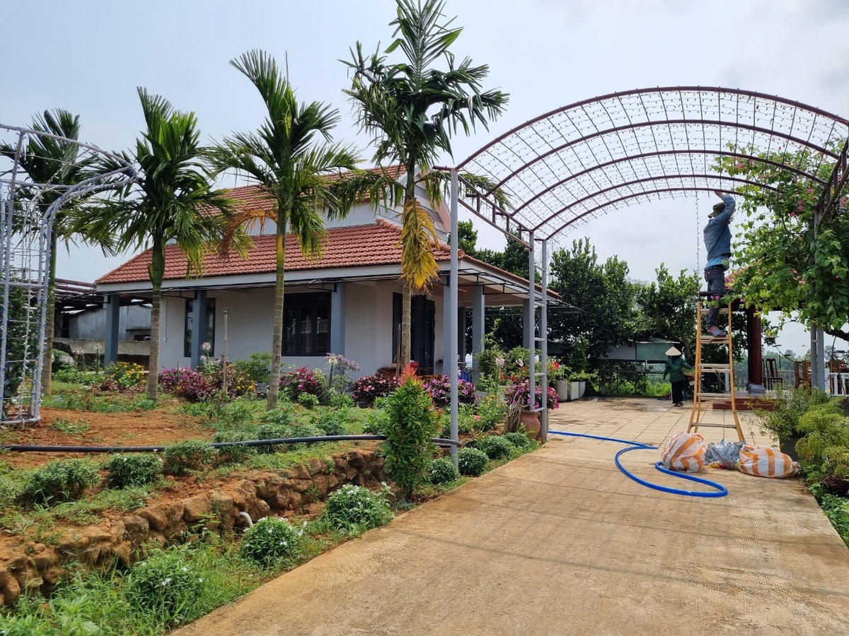 Ngôi nhà tại trang trại của ông Lê Văn Ninh.