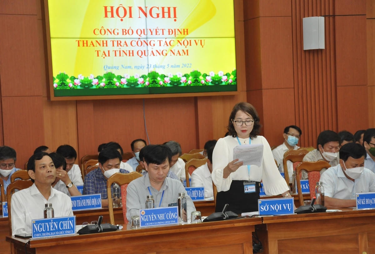 Lãnh đạo Sở Nội vụ tỉnh Quảng Nam báo cáo nội dung liên quan đến kế hoạch thanh tra.
