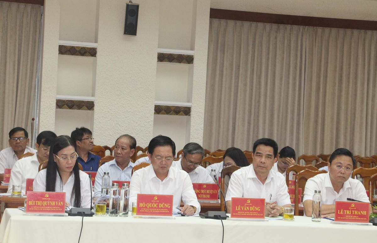 Các đại biểu tham dự buổi tọa đàm.