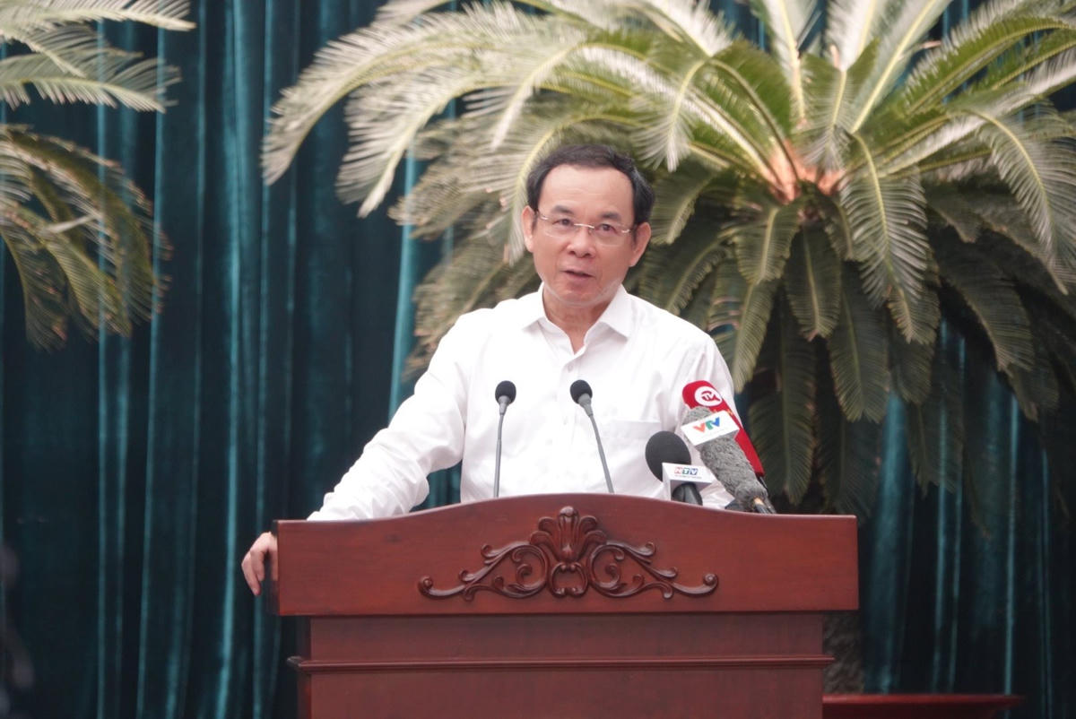 anh-thay-bai-chinh(1).jpg