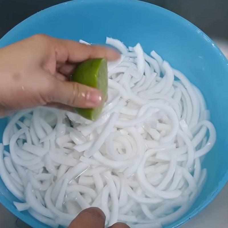 Ngâm dừa.