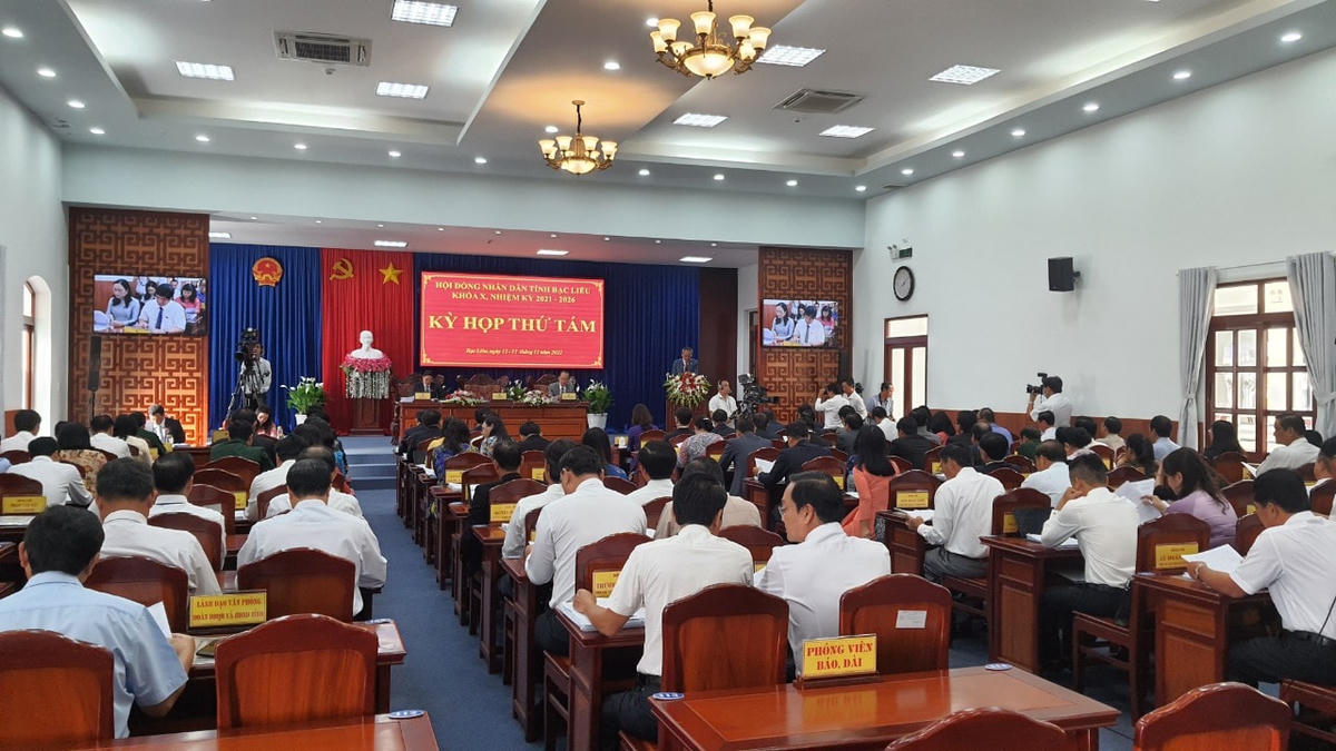 Quang cảnh kỳ họp thứ 8, HĐND tỉnh Bạc Liêu khoá X, nhiệm kỳ 2021 -2022.