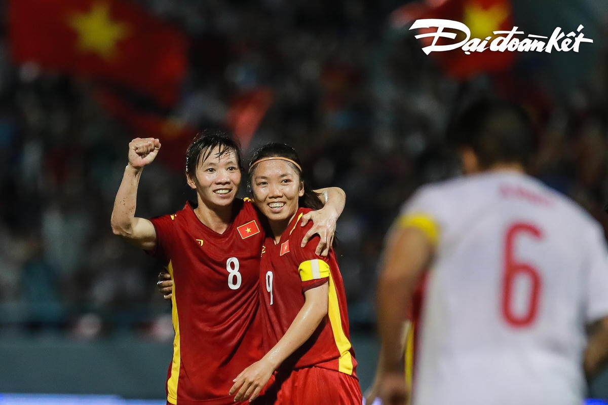 Thành quả đến với đội tuyển Việt Nam với bàn nâng tỷ số lên 2-1 của Thùy Trang. 