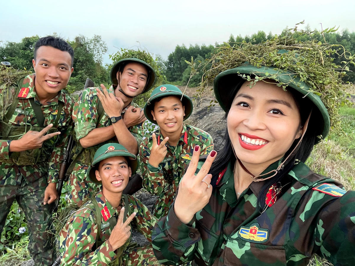 BTV "Chúng tôi là chiến sĩ" lưu giữ ký ức với người lính qua những bức ảnh. 