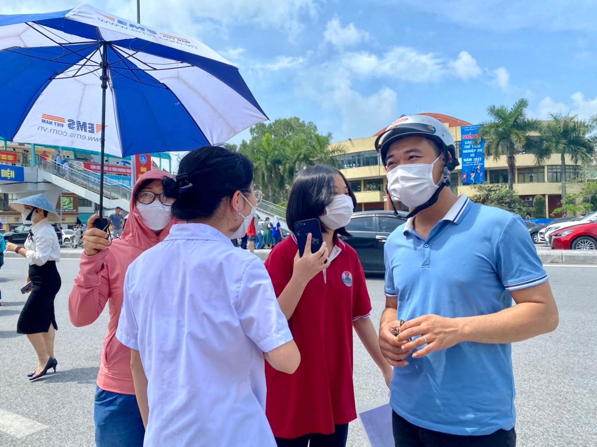 Quảng Ninh: Thí sinh phấn khởi vượt qua môn Ngữ văn trong kỳ thi tuyển sinh vào lớp 10 