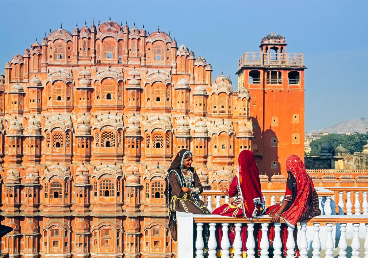Jaipur (bang Rajasthan, Ấn Độ) còn được gọi là “Thành phố màu hồng”.