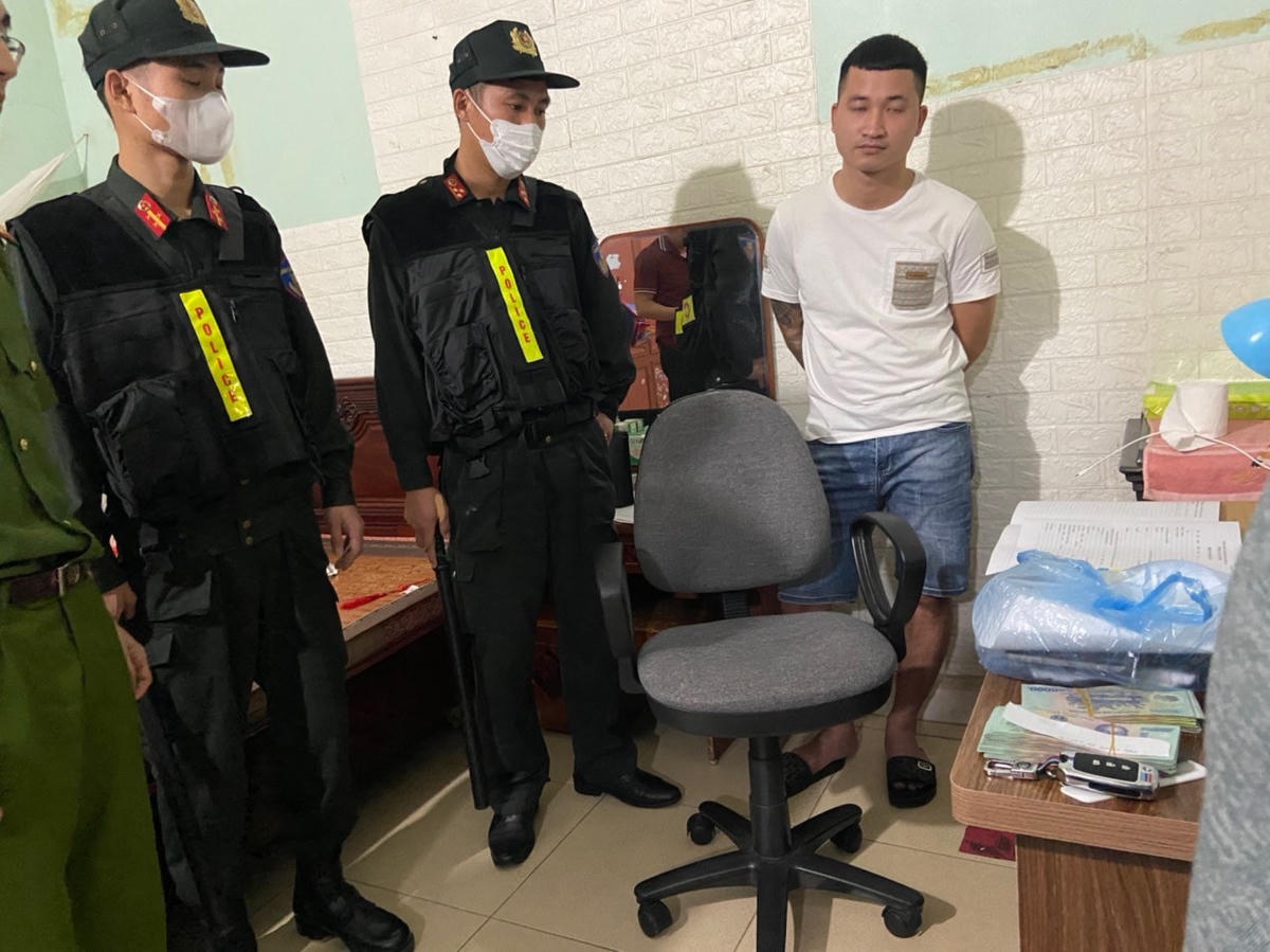 Đối tượng Nguyễn Văn Sơn.