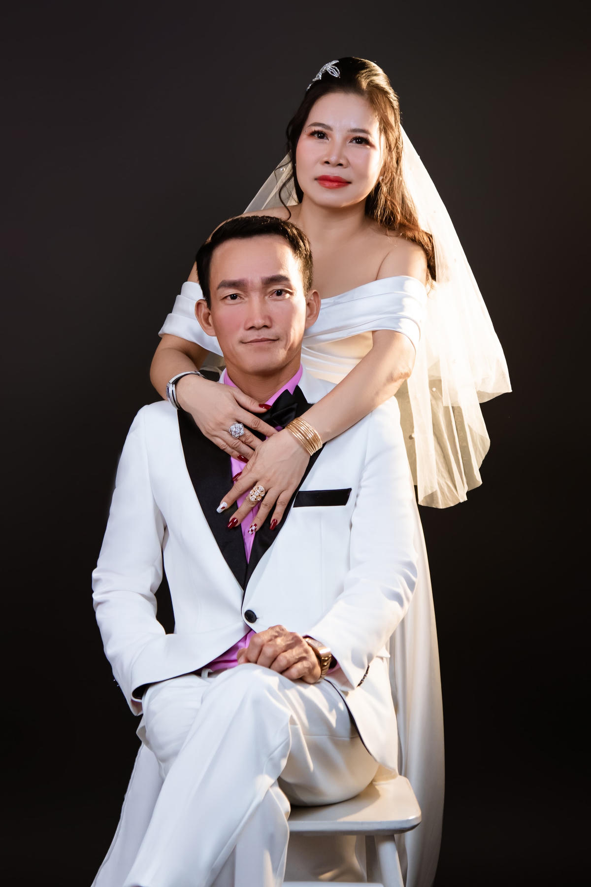 Bảy năm sau đổ vỡ, anh Văn Phúc quyết định cho mình cơ hội lần nữa để tìm kiếm hạnh phúc. 