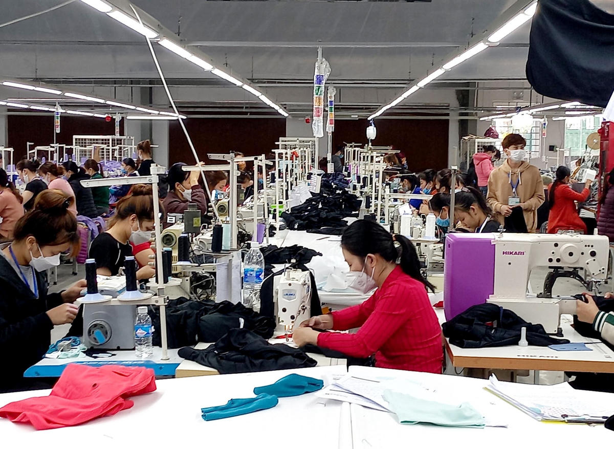 Trong 5 tháng đầu năm 2022, kim ngạch xuất nhập khẩu tại Hà Tĩnh đều tăng mạnh.