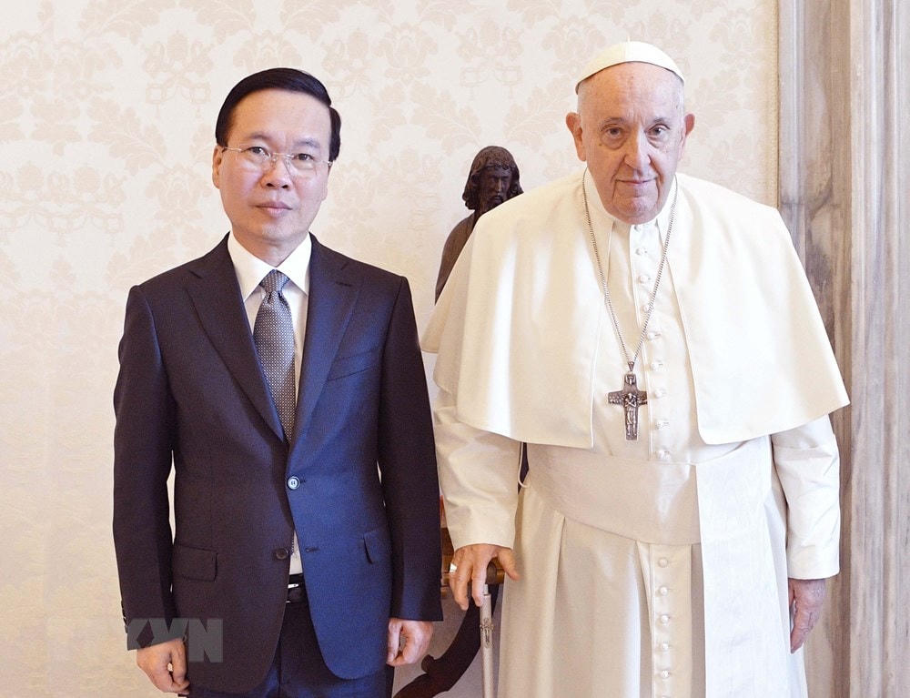 Chủ tịch nước Võ Văn Thưởng hội kiến Giáo hoàng Francis. Ảnh: TTXVN
