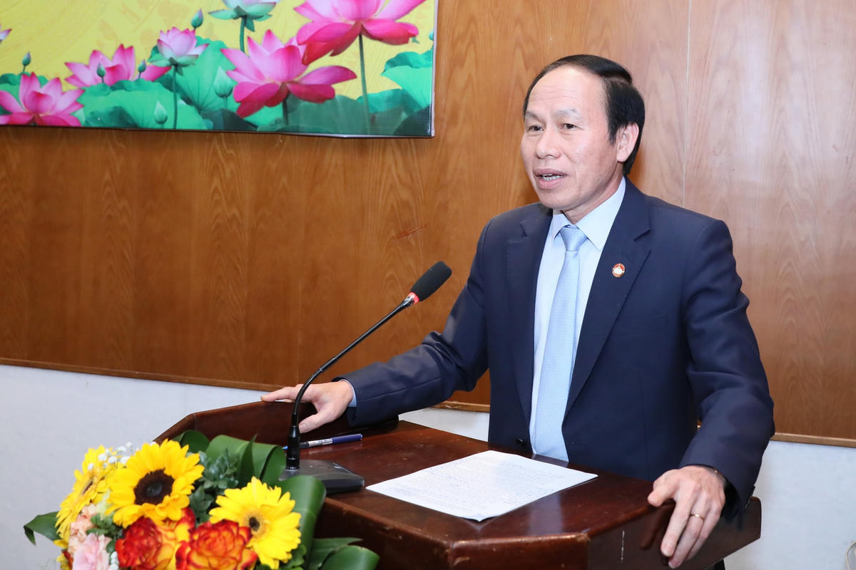 Phó Chủ tịch - Tổng Thư ký Lê Tiến Châu phát biểu tại buổi gặp. Ảnh: Quang Vinh.