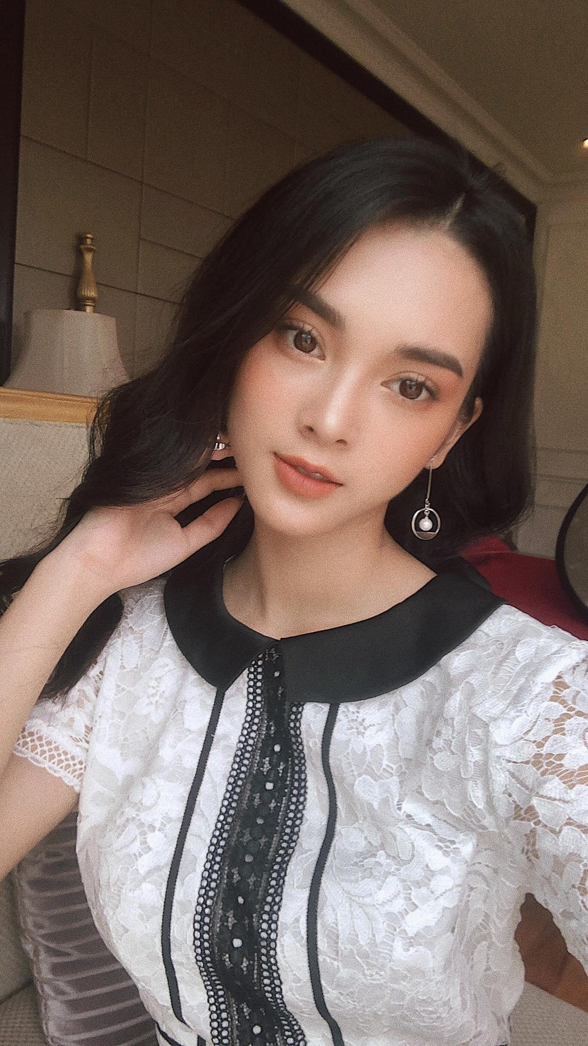 Xinh đẹp, giỏi giang là thế nhưng Quỳnh Lương lại không mấy may mắn trong tình cảm. 