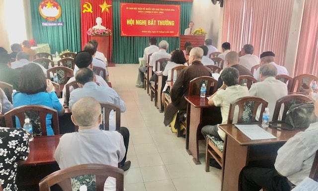 Quang cảnh hội nghị.