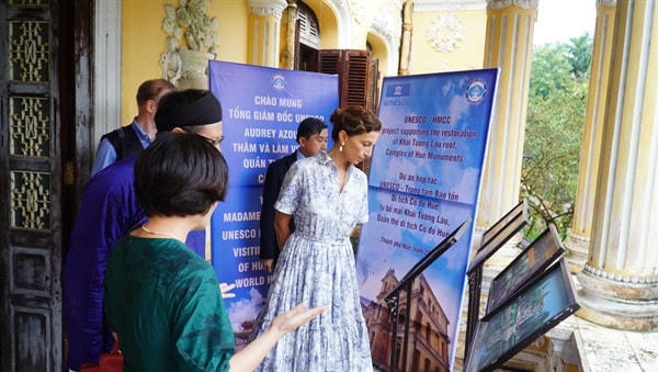 Tổng giám đốc UNESCO - bà Audrey Azoulay, tham quan Khải Tường Lâu (Cung An Định).