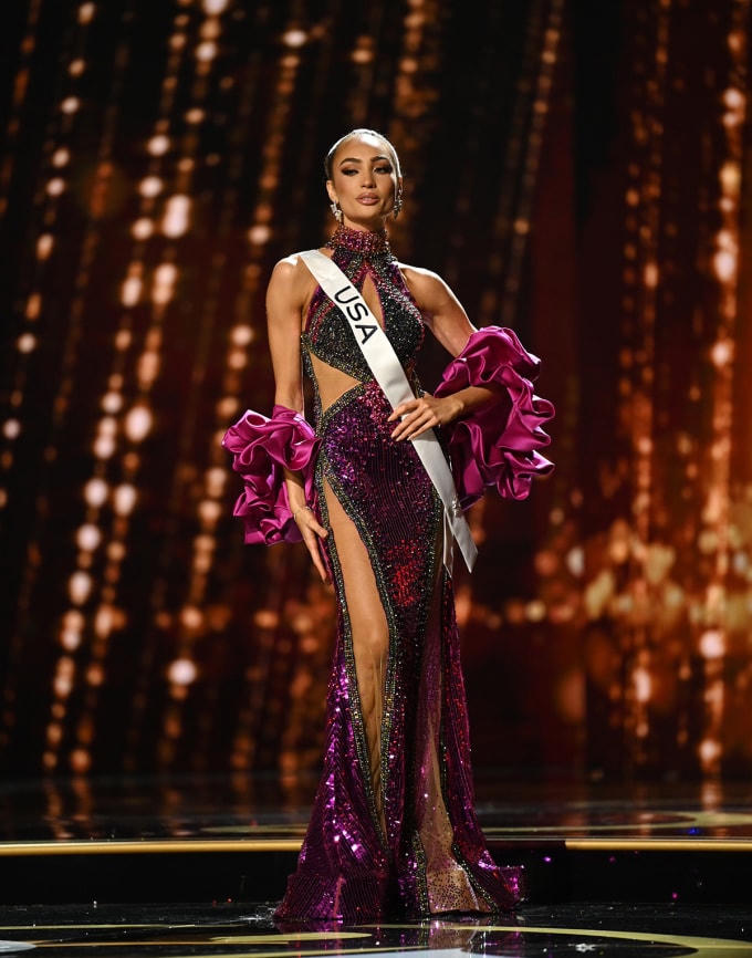 Người đẹp Mỹ trong đêm chung kết Miss Universe 2022. 