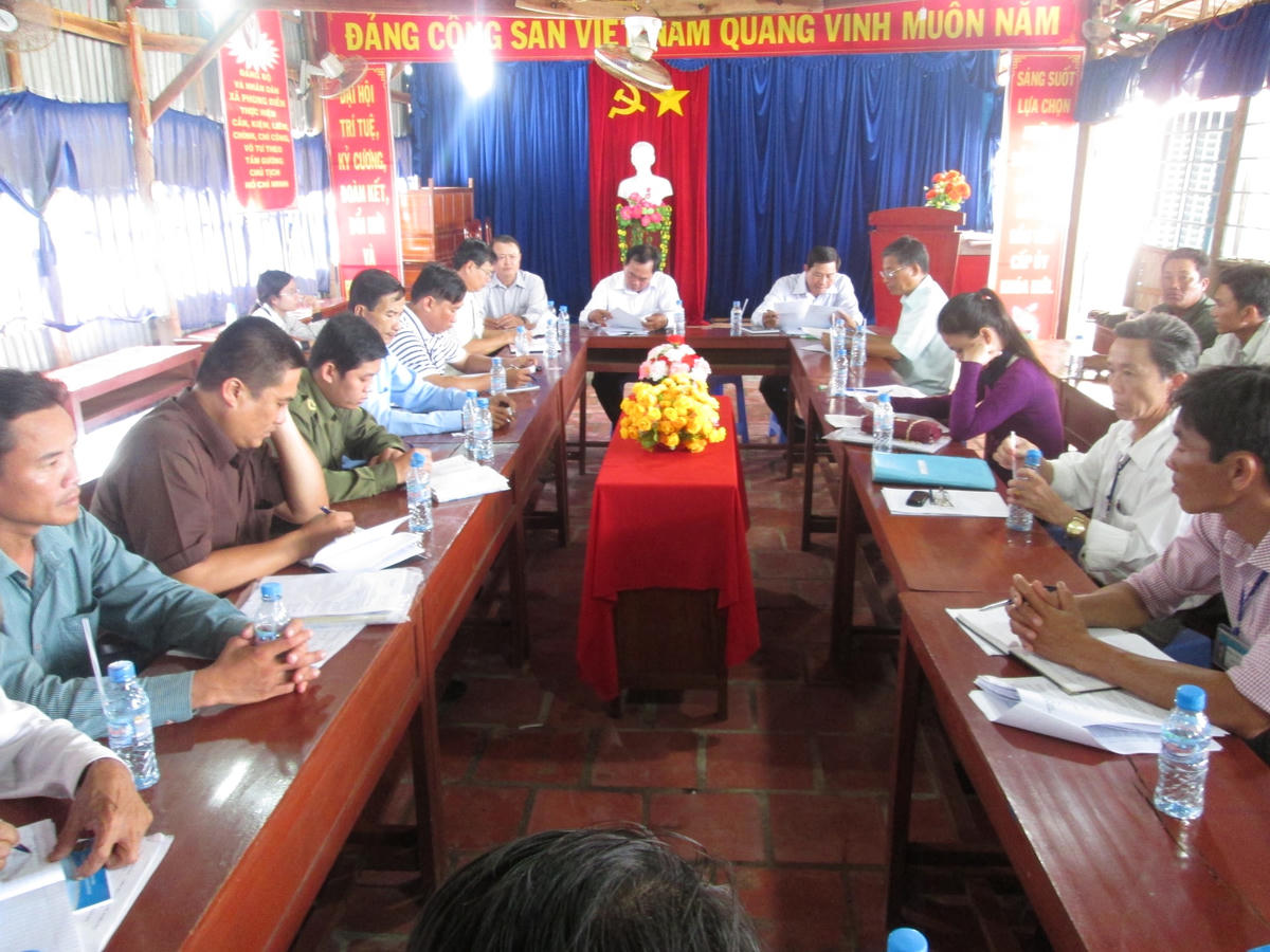 Quang cảnh buổi ký kết.