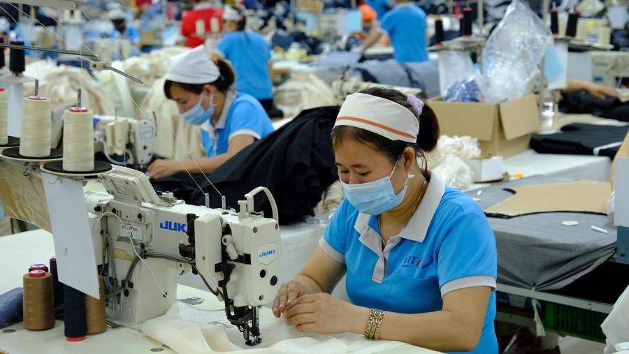 Căng thẳng nghề nghiệp kéo dài liên tục làm ảnh hưởng đến tâm lý và sức khỏe tâm thần của người lao động.