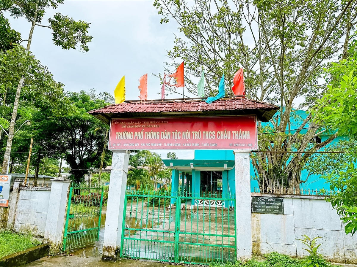 rường phổ thông Dân tộc nội trú trung học cơ sở Châu Thành là 1 trong 3 trường được đầu tư sửa chữa nâng cấp từ nguồn Chương trình MTQG 1719.