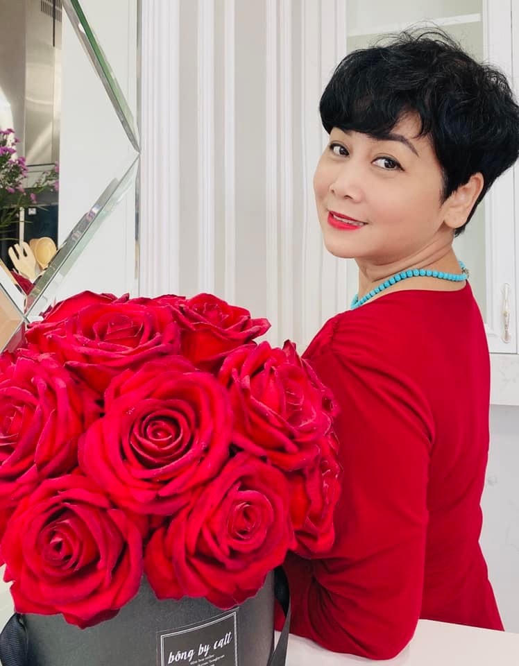 NSND Minh Hằng là một trong những tên tuổi gắn liền với tuổi thơ bao thế hệ ở Việt Nam.
