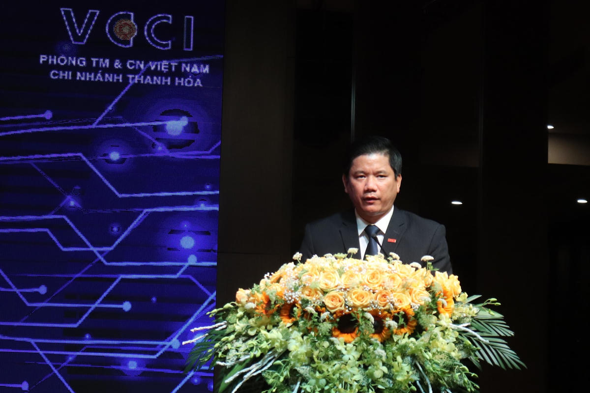 Ông Đỗ Đình Hiệu, Giám đốc VCCI Thanh Hoá phát biểu khai mạc hội nghị.