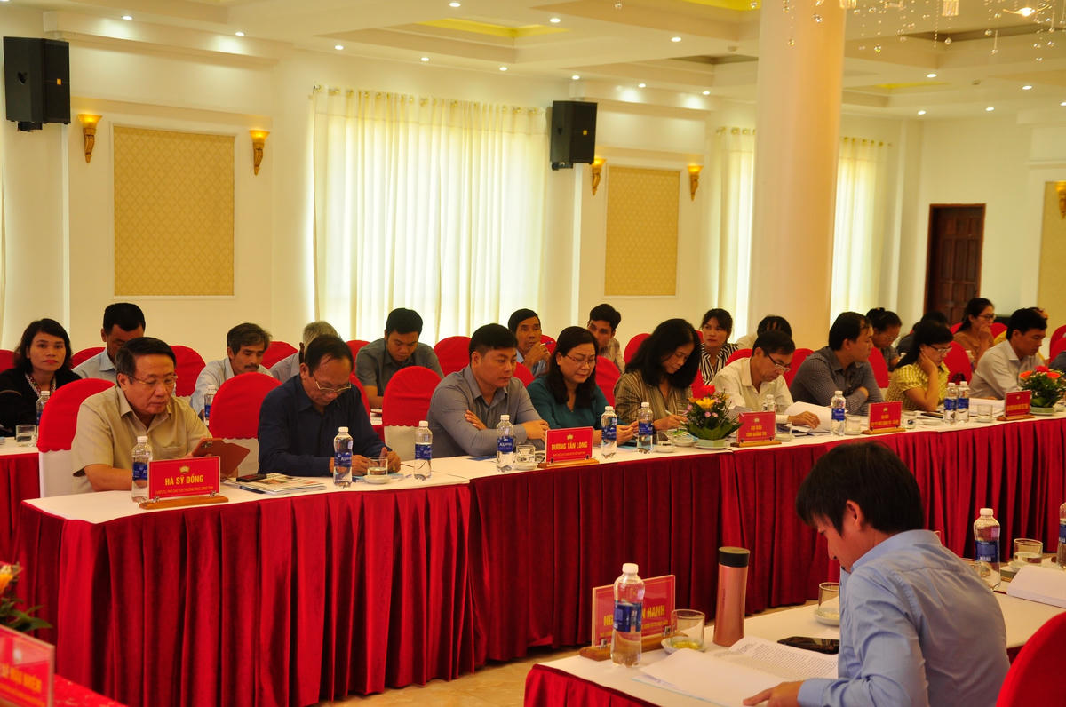 Phát huy vai trò MTTQ Việt Nam trong việc giám sát phát triển kinh tế - xã hội vùng đồng bào dân tộc thiểu số và miền núi