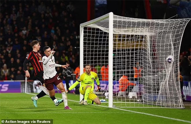 Foden tỏa sáng, Man City tiến cực sát Liverpool, cuộc đua vô địch ngày càng hấp dẫn - Ảnh 2.