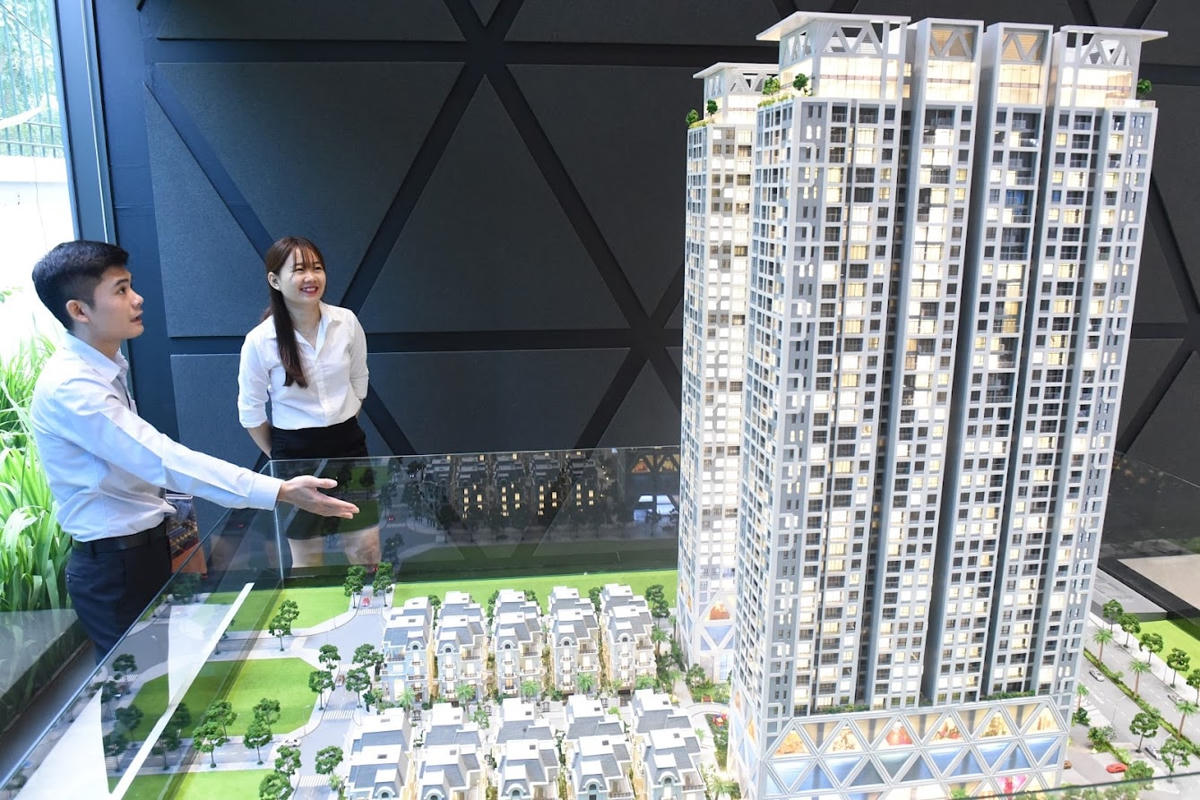 Nhiều tín hiệu cho thấy thị trường bất động sản quý II sẽ ấm dần. Ảnh: Quang Vinh.