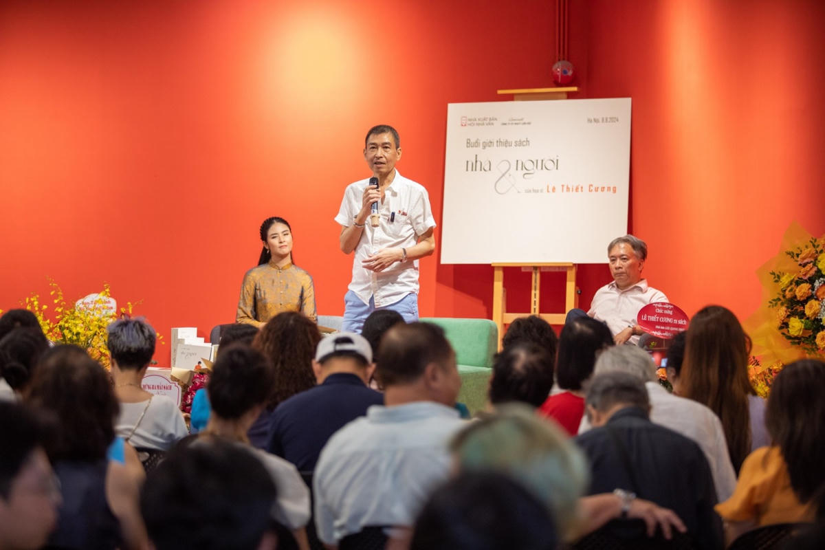 bai chinh - anh chinh