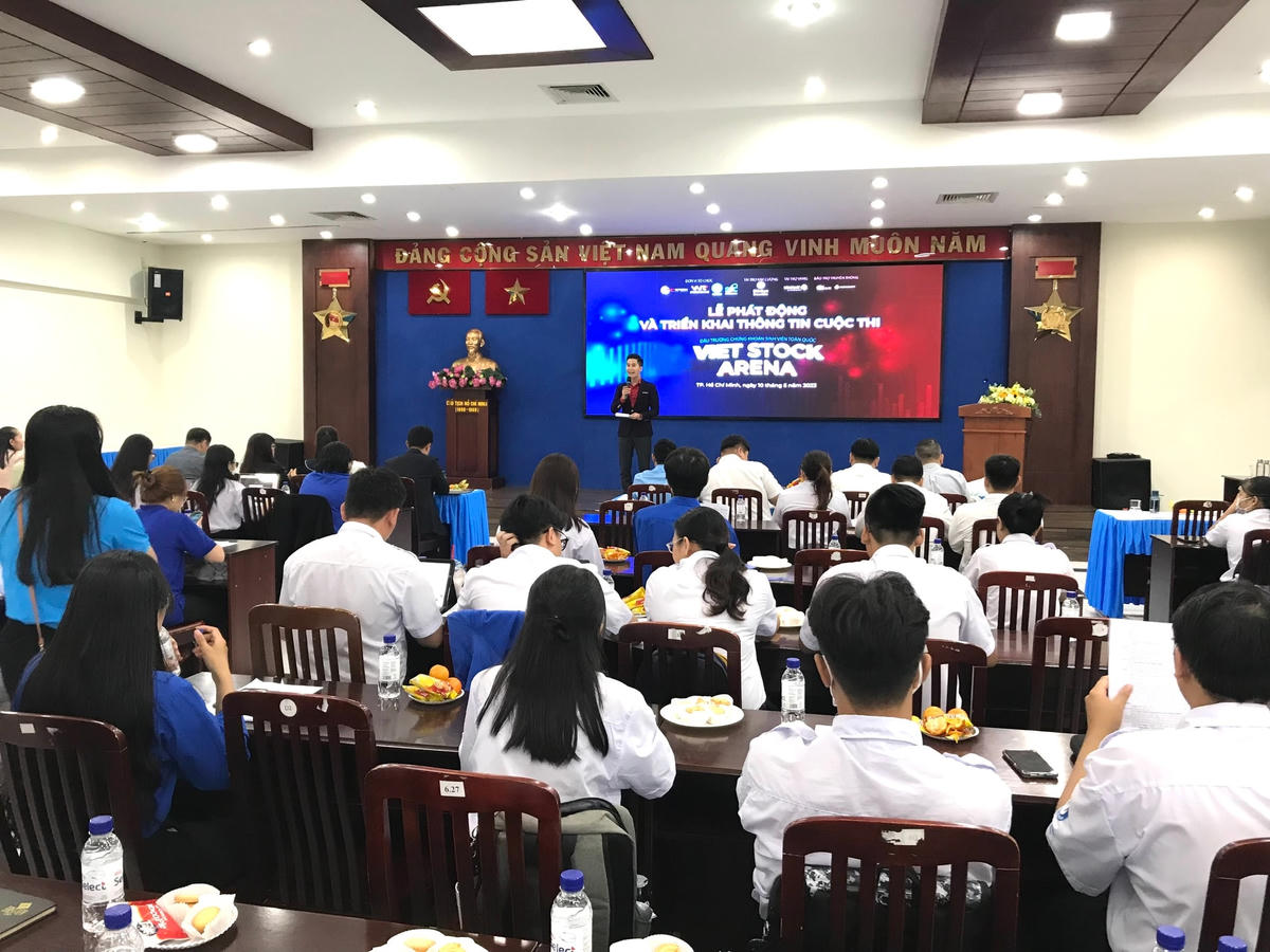 Khởi động cuộc thi Đấu trường Chứng khoán Sinh viên toàn quốc năm 2023.