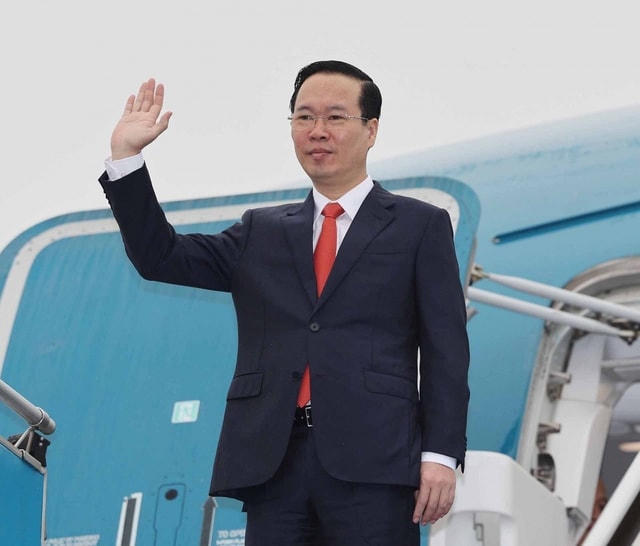 Chủ tịch nước Võ Văn Thưởng lên đường tham dự Lễ đăng quang của Nhà vua Anh Charles III tại Vương quốc Anh.