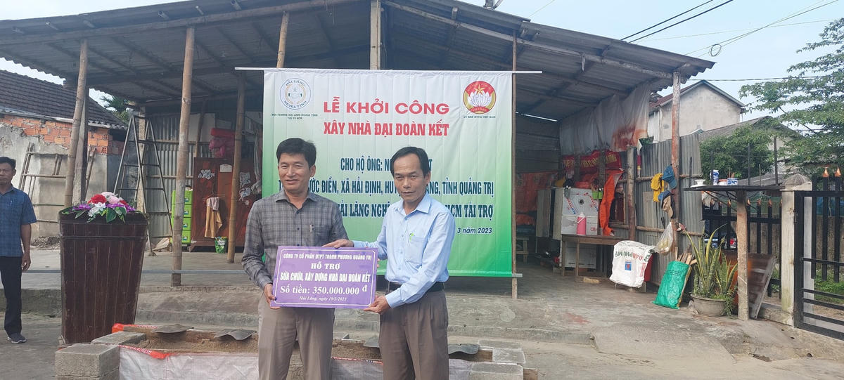 Đợt này, Ban Thường trực Ủy ban MTTQ Việt Nam huyện Hải Lăng kêu gọi, vận động được 1,1 tỷ đồng.