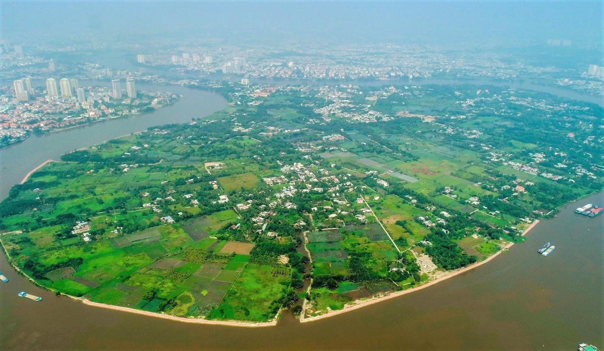 anh-bai-tren.jpg