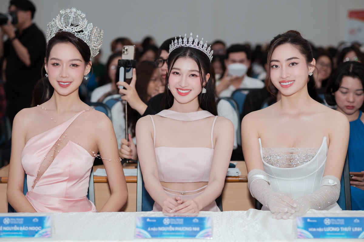 Hoa hậu Bảo Ngọc, Á hậu Phương Nhi và Hoa hậu Lương Thùy Linh bác bỏ ý kiến "Hoa hậu là một nghề nghiệp".