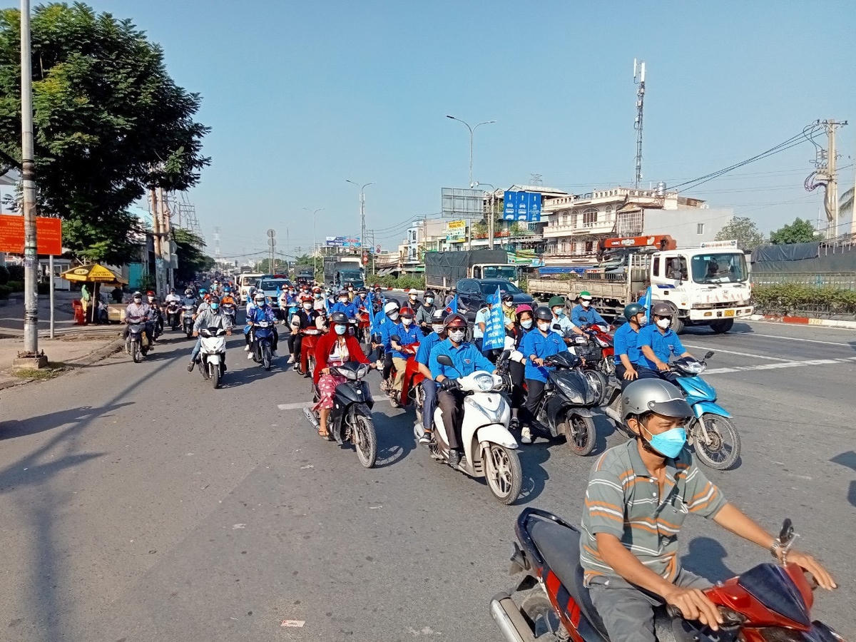 Một số hình ảnh về hoạt động phát loa tuần hành.