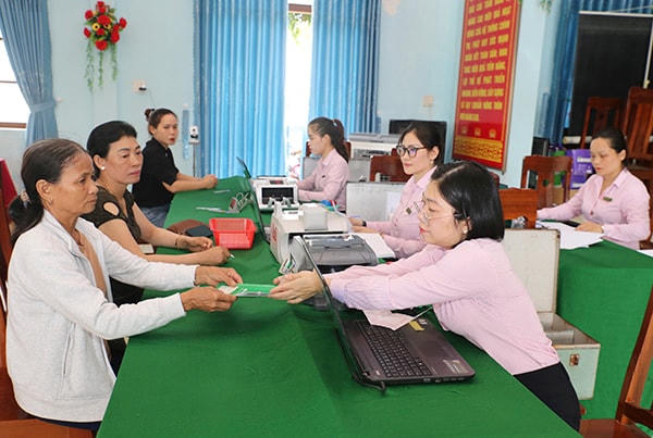 Ngân hàng chính sách Phú yên hỗ trợ bà con có nguồn vốn sản xuất. Ảnh:vbsp.org.vn 