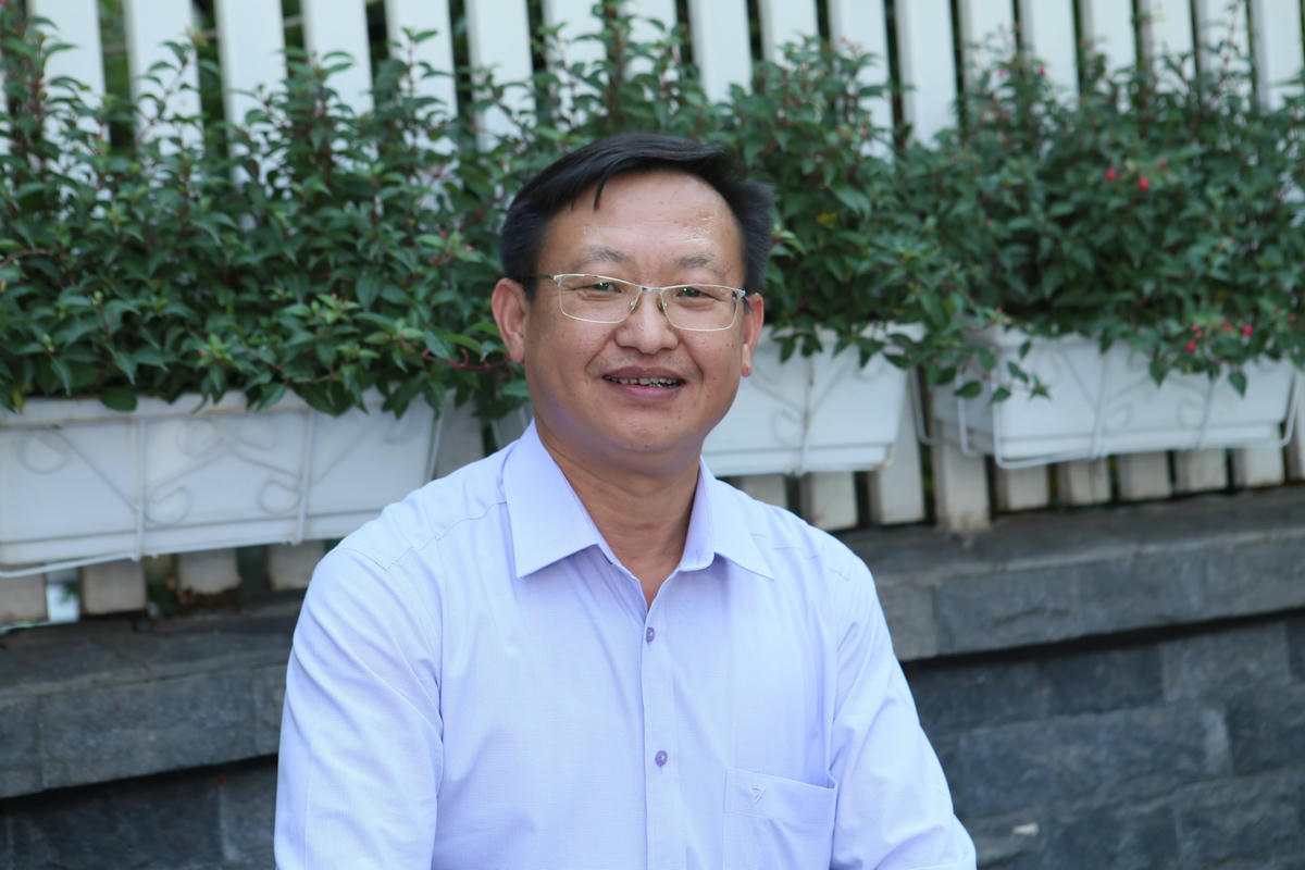 Ông Giàng Seo Vần.