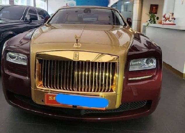 Xe ô tô con 5 chỗ hiệu Roll-Royce có giá trên thị trường 20 tỷ đồng.