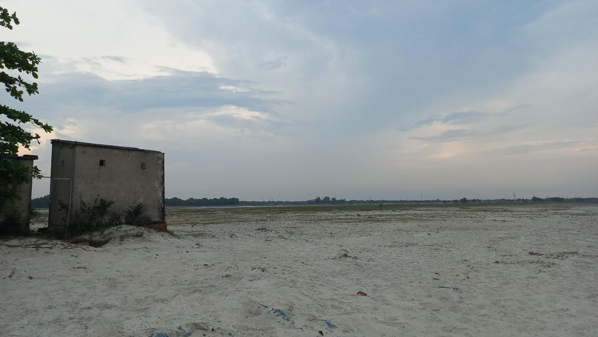 Tuy nhiên, sau hơn 10 năm triển khai, dự án dường như vẫn chỉ là bãi đất trống.