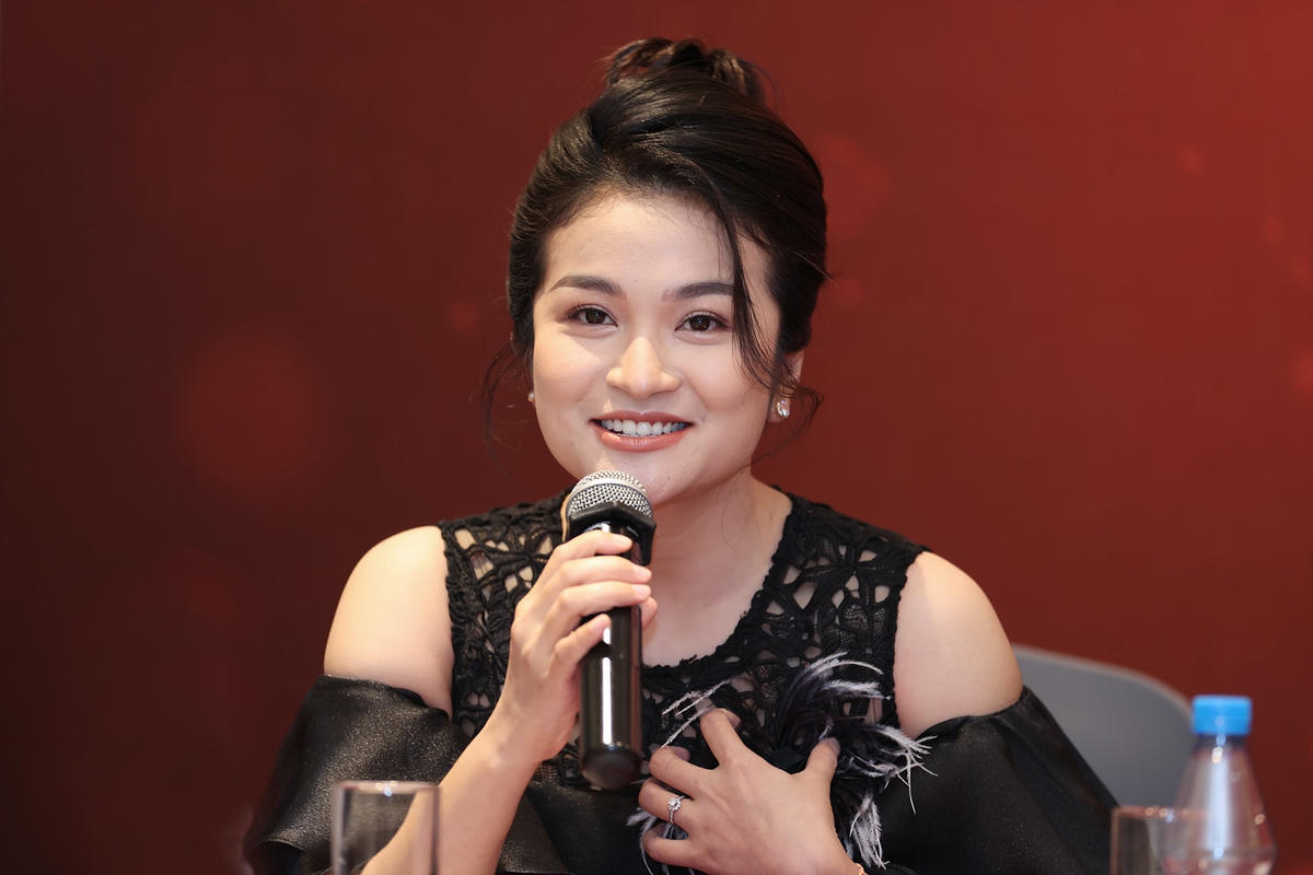 Ca sĩ Đỗ Tố Hoa.