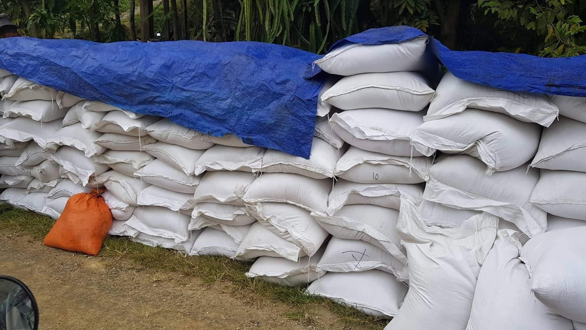 Gần 5 tấn gạo bị ông Vi Ngọc Tuấn ăn chặn của người dân để dùng vào việc riêng. (Ảnh minh họa).