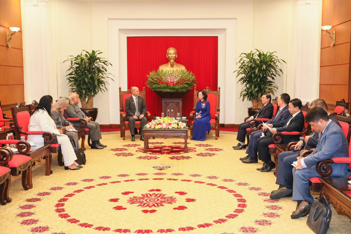 Quang cảnh buổi tiếp.
