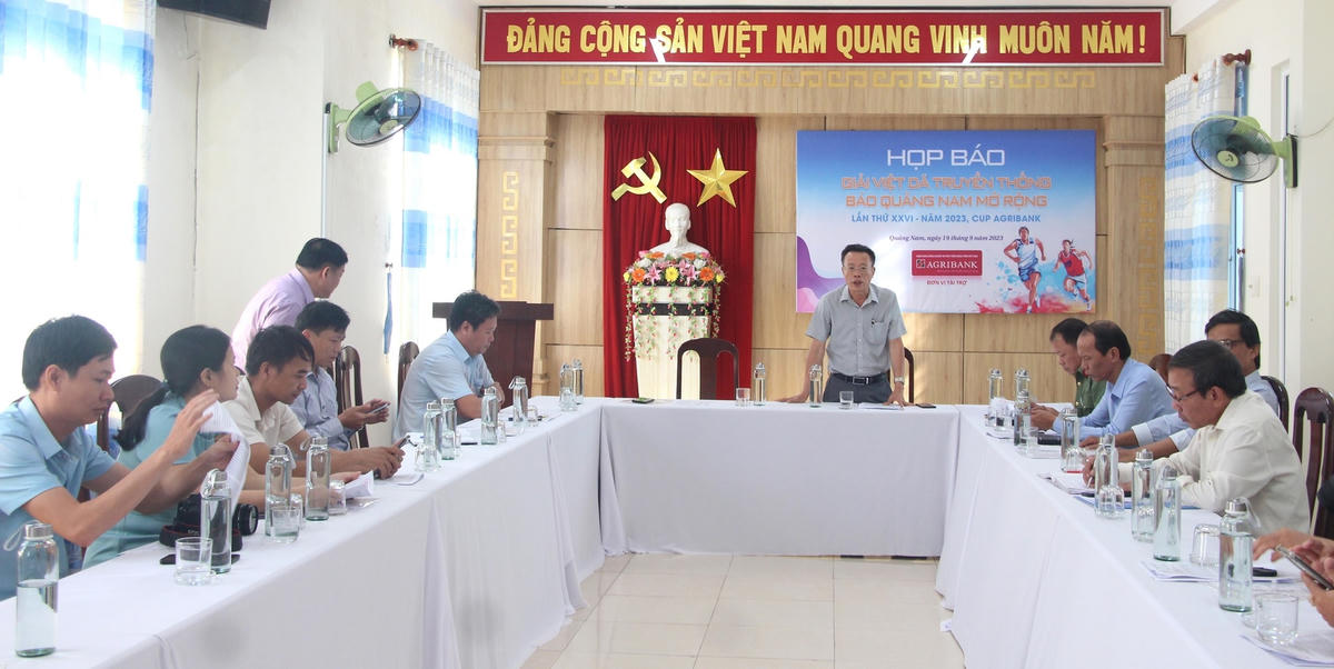 Buổi báo họp Giải Việt dã truyền thống Báo Quảng Nam mở rộng lần thứ XXVI.