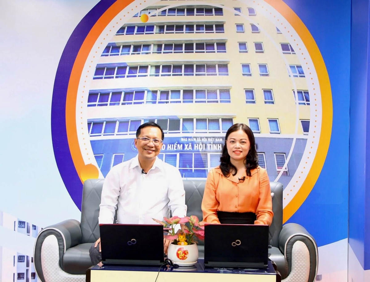 Anh bai tren