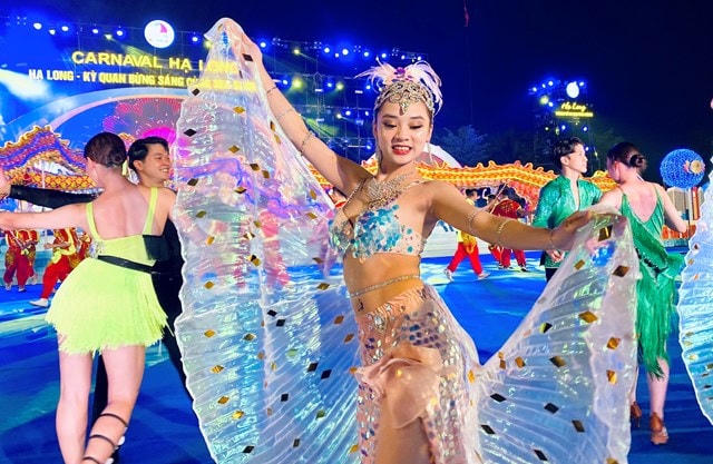 Carnaval Hạ Long. (Ảnh: Ngọc Anh).