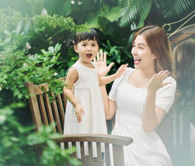 Thiên An thường xuyên khoe ảnh con gái lên trang Facebook cá nhân. 