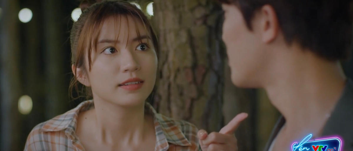 Vân yêu cầu Phong nhận cô làm đệ tử. Ảnh: CMH. 