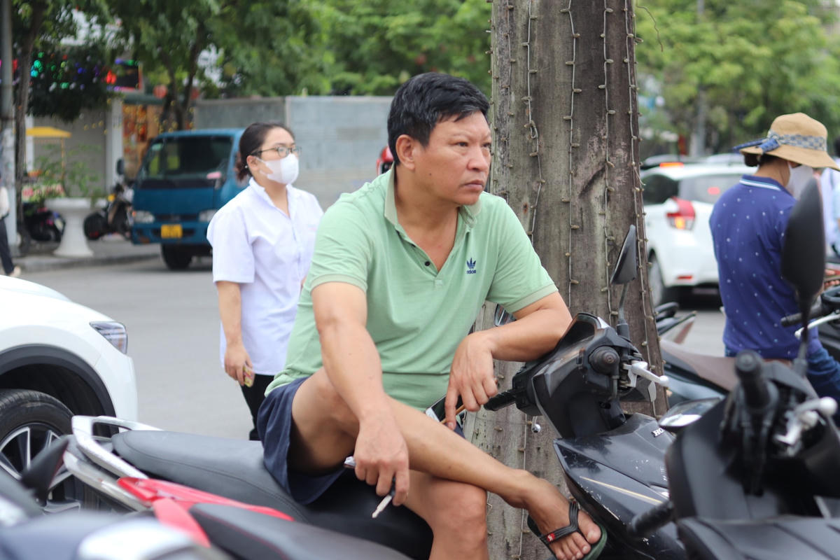 [Ảnh]: Điểm cầu Olympia tại Thanh Hóa ‘nổ tung’ sau chiến thắng của Lê Xuân Mạnh