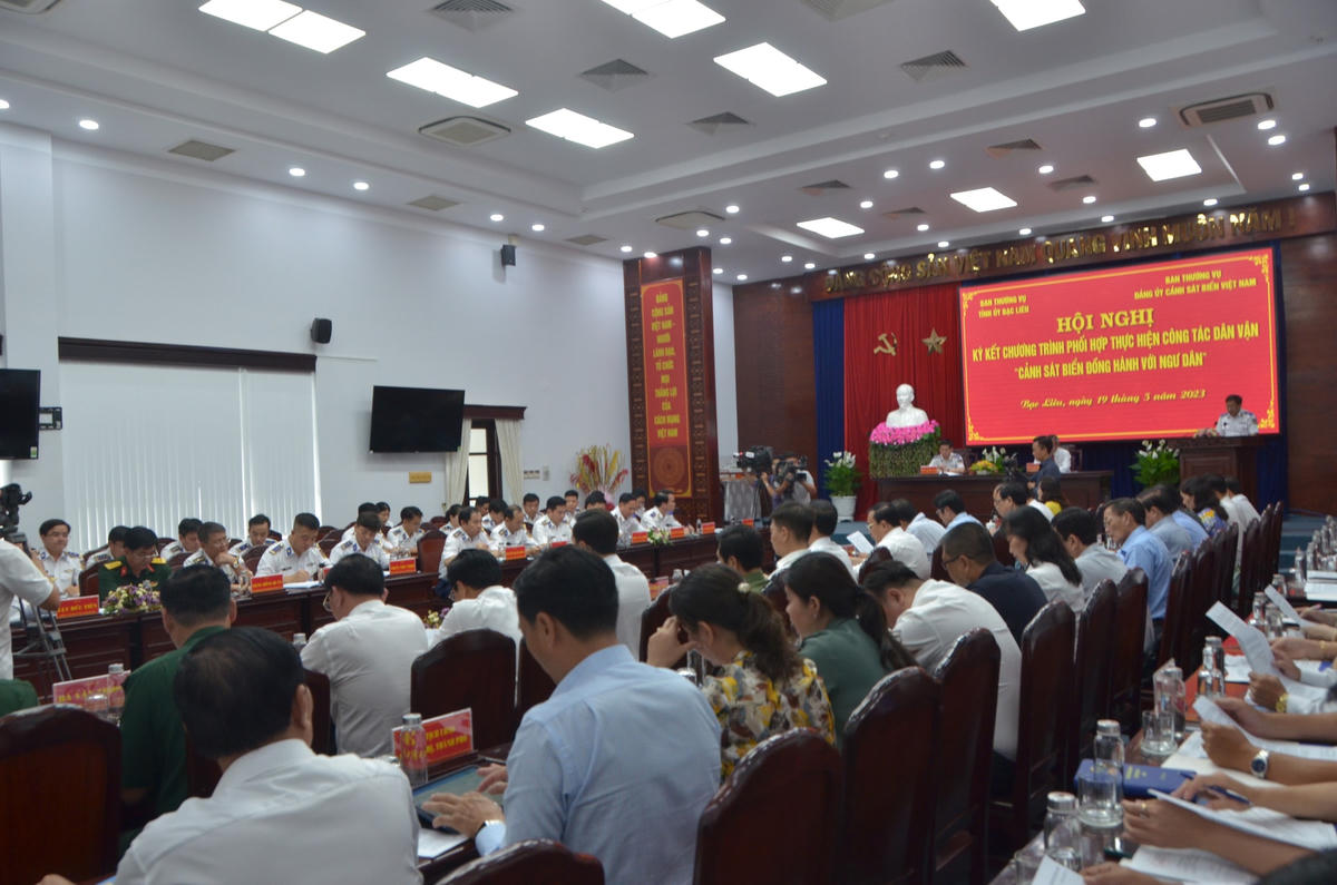 Quang cảnh hội nghị.