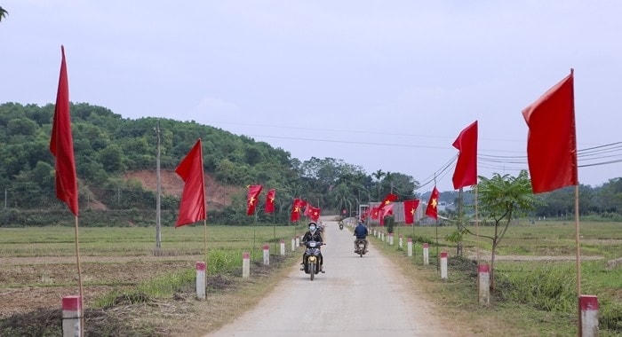 Sau hơn 2 năm thực hiện triển khai thực hiện Chương trình MTQG 1719, cơ sở vật chất, hạ tầng vùng đồng bào DTTS được cải thiện.